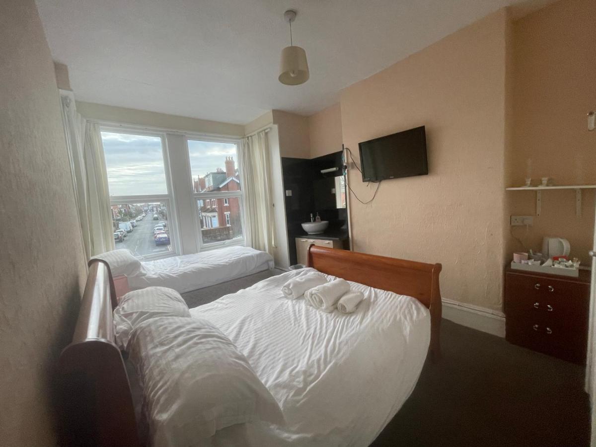 South Dene Hotel ブリドリントン エクステリア 写真